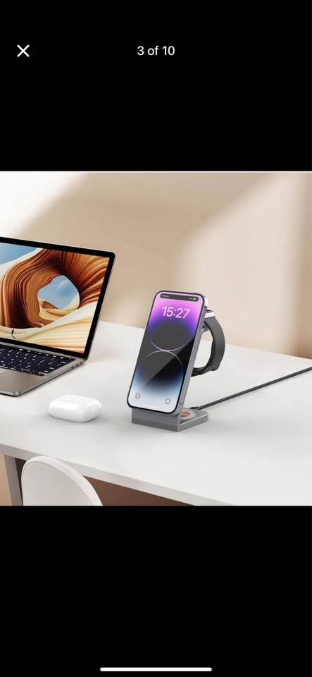 Brand new 3 in 1 charging station (phone + earbuds + watch)