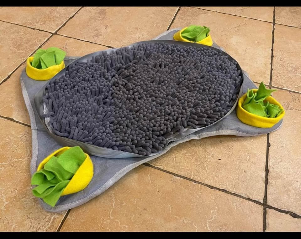 Brand new dogs snuggle mat