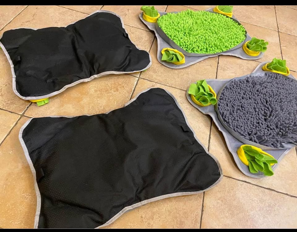 Brand new dogs snuggle mat