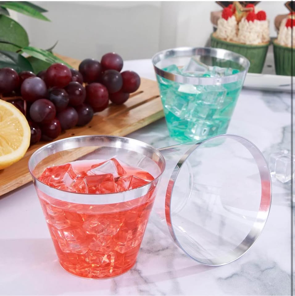 I00000 100PCS Silver Plastic Cups, 9 oz Clear With Silver Trim, Heavy-Duty Disposable for Party, Pre