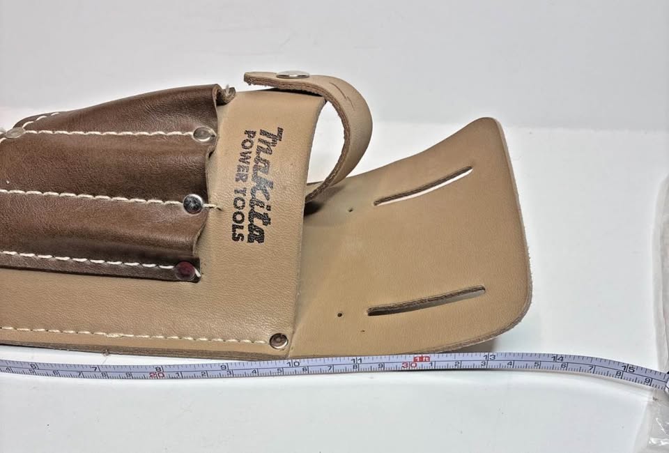 Makita Genuine Leather Drill Holster Right Hand Power Tools