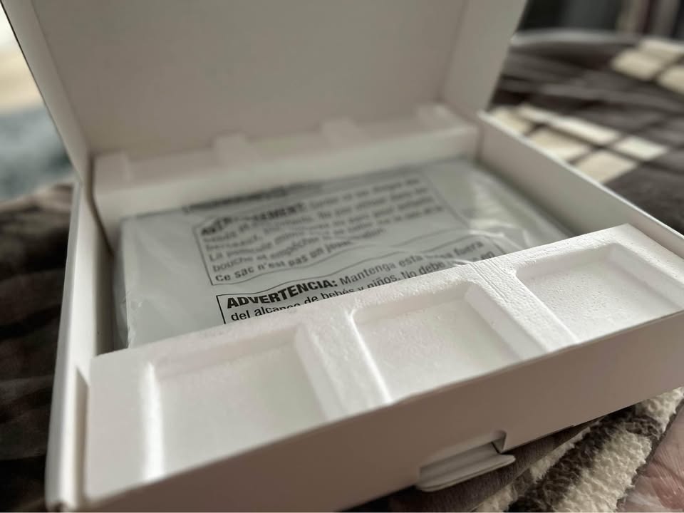 Smart body scale (Sharper Image)