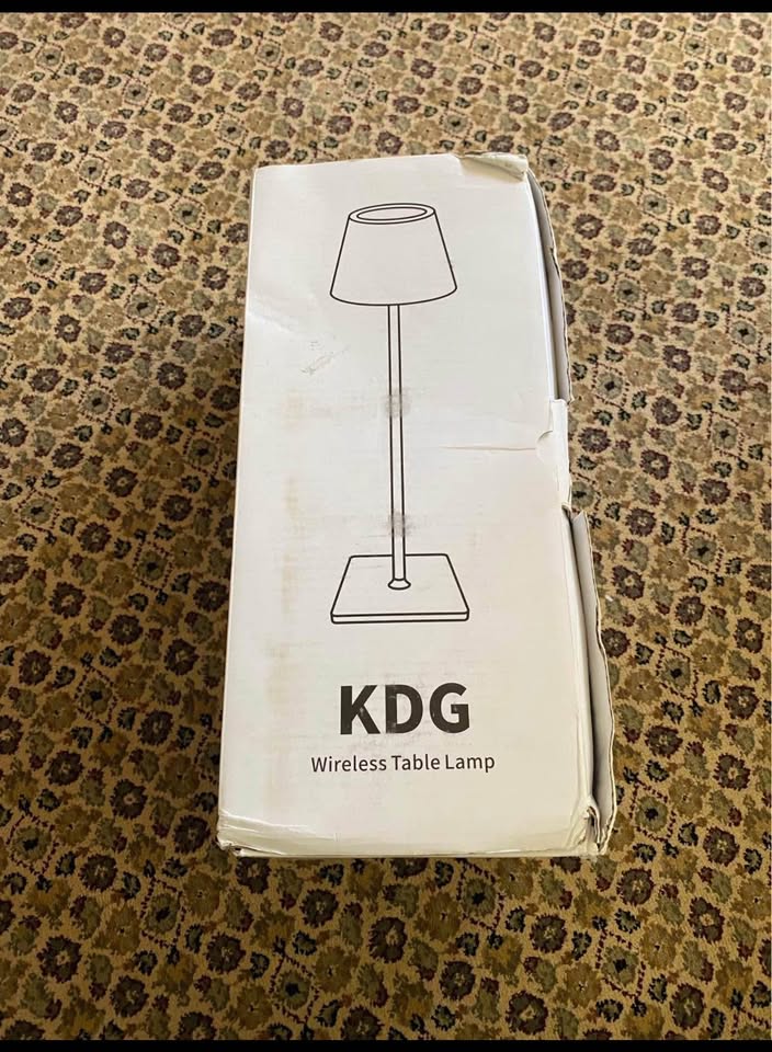 Brand new battery powered dimmable lamp