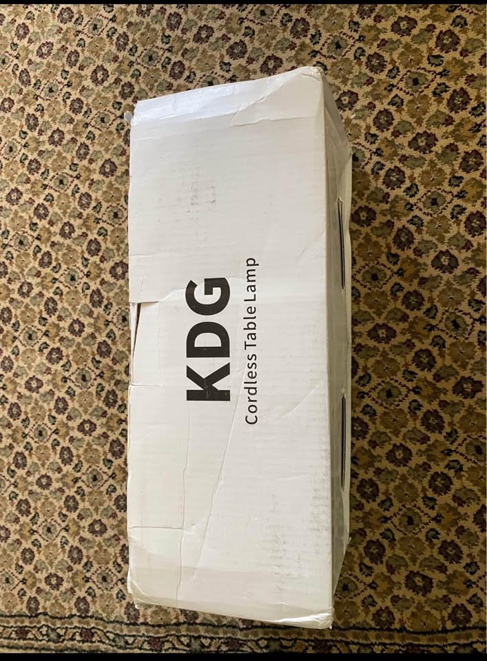 Brand new battery powered dimmable lamp