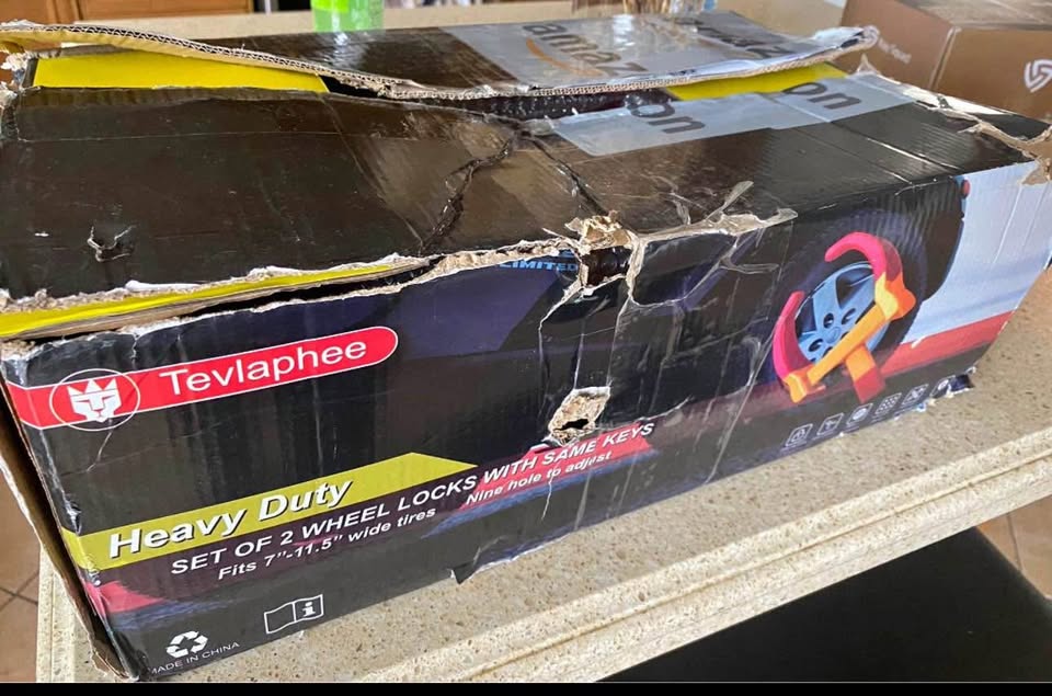 Brand new 2 Adjustable Wheel Locks Set