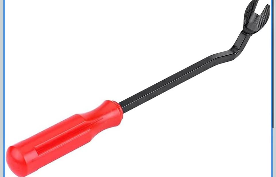Ergonomic Plastic Fastener Remover - Easily Removes Plastic Fasteners - Car Door Trim Clip Panel Gla