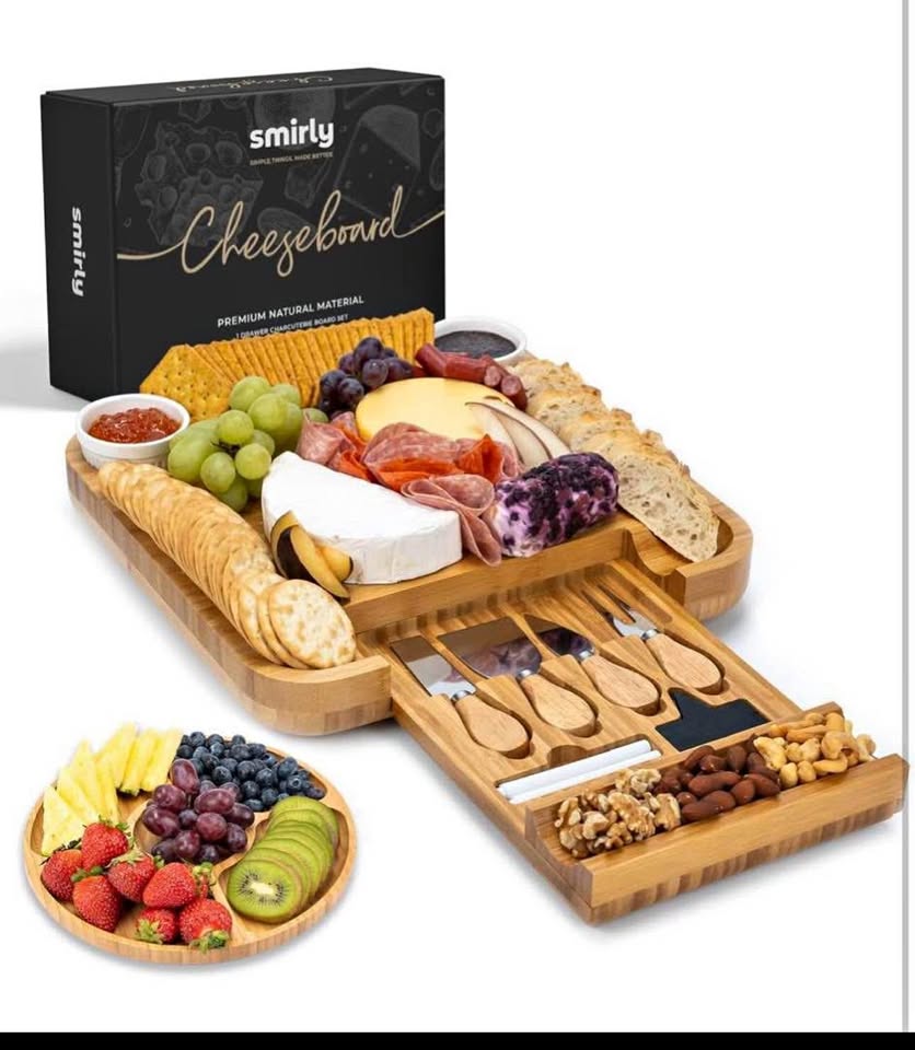 Smirly large bamboo Charcuterie Board / cheese board Set