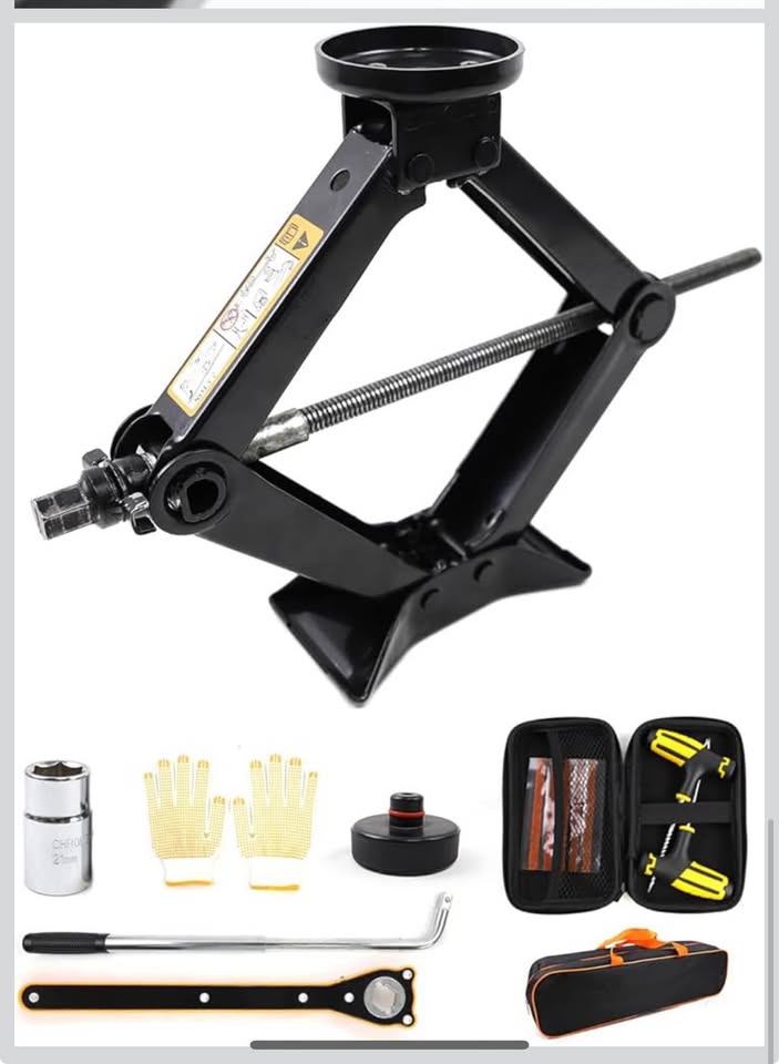 New Scissor Car Jack Kit w/ Tire Repair Set