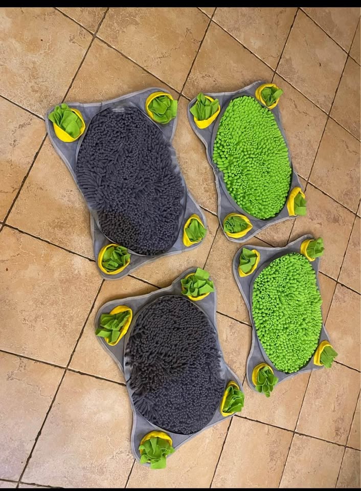Brand new dogs snuggle mat